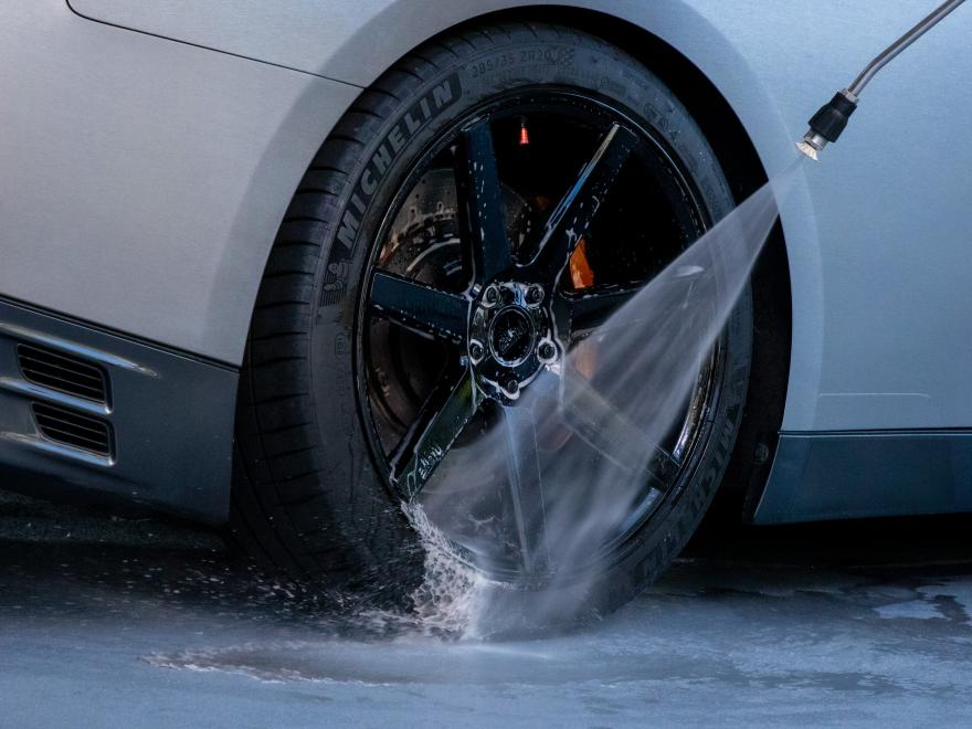 Meguiar’s Hot Rims Black Wheel Cleaner