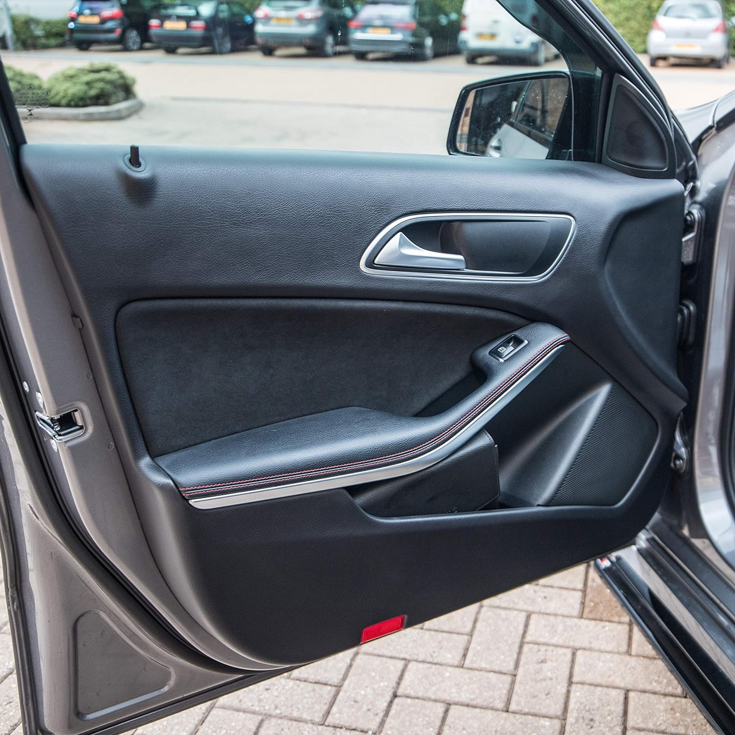 Meguiar’s Supreme Shine Protectant