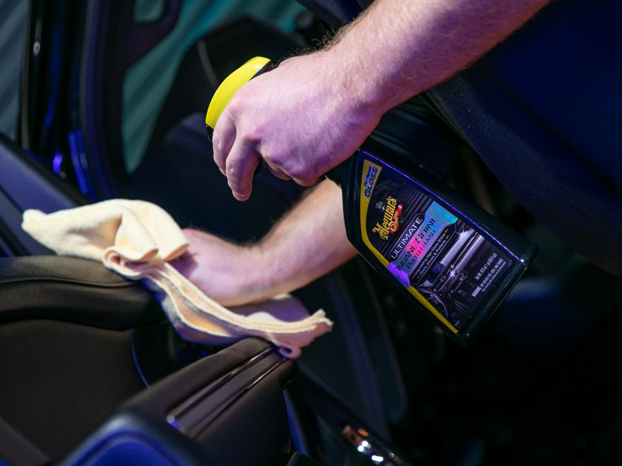 Meguiar’s Ultimate Insane Shine Protectant